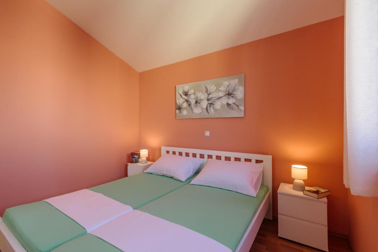 Apartmani Emil Trogir Dış mekan fotoğraf