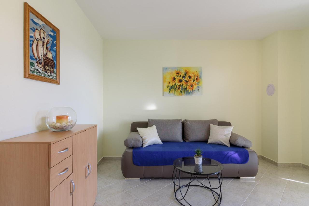 Apartmani Emil Trogir Dış mekan fotoğraf