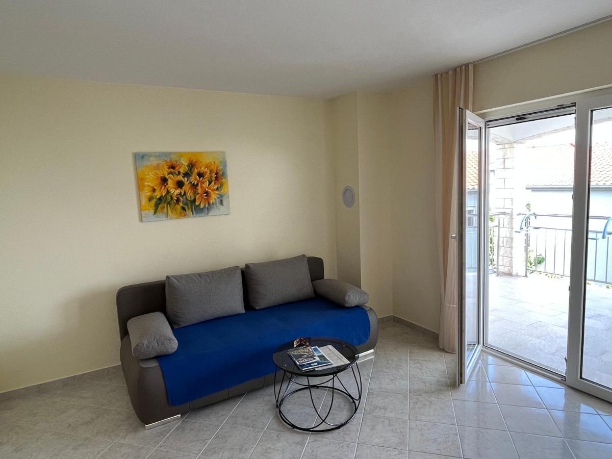 Apartmani Emil Trogir Dış mekan fotoğraf